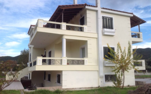 Πωλείται μονοκατοικία 350 τμ στην περιοχή Άγιος Νικόλαος Αιδηψού